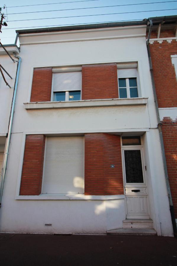 Studio Du Theatre Sint-Omaars Buitenkant foto